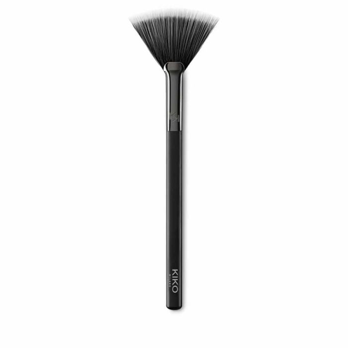 Face 12 Powder Fan Brush